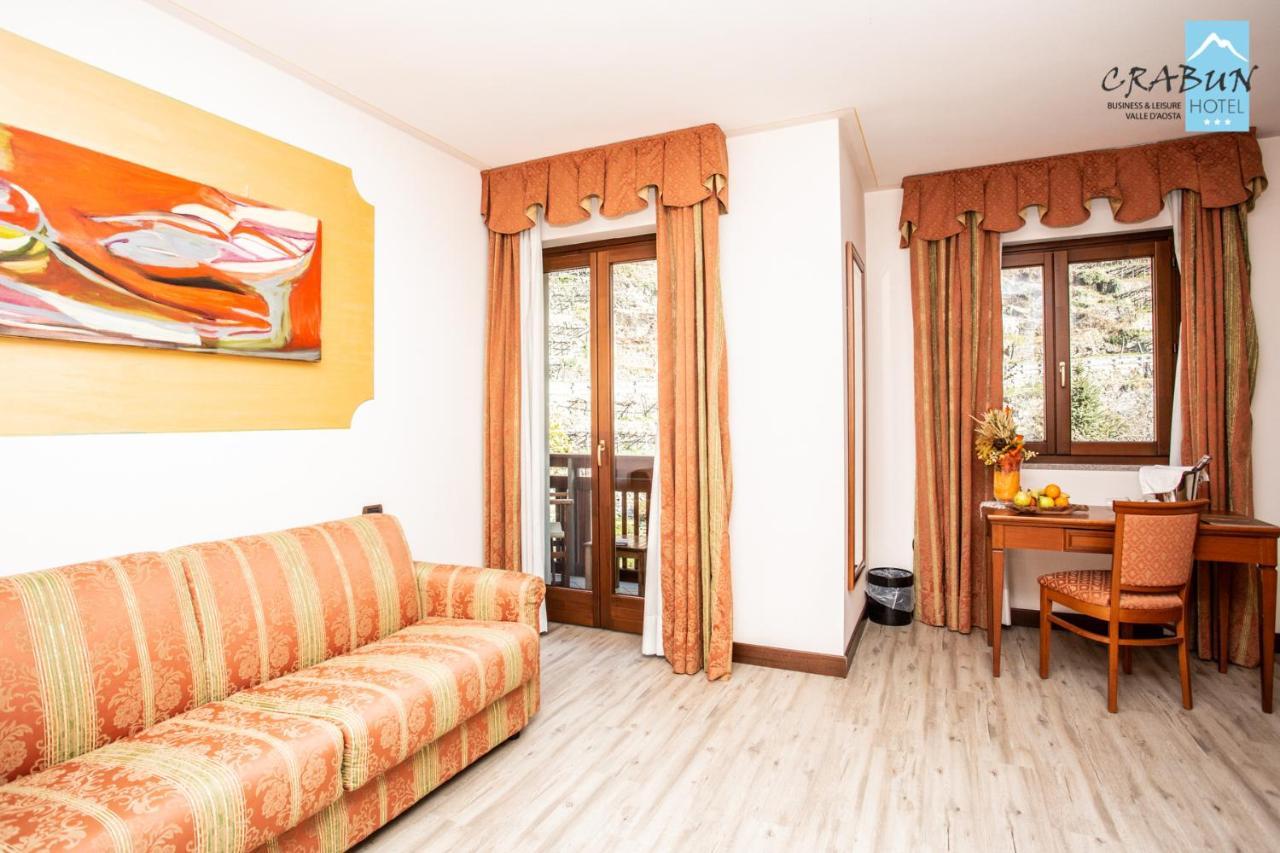 Crabun Hotel Pont-Saint-Martin Exterior foto